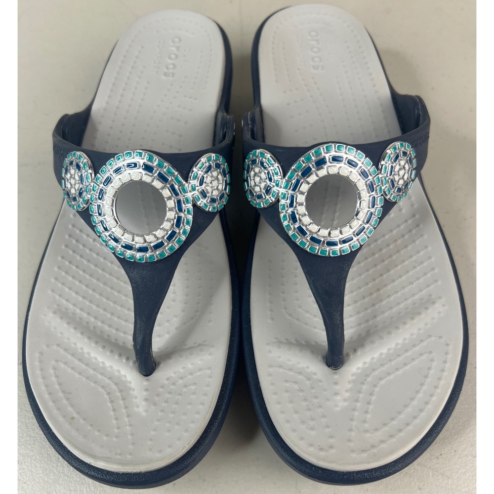 Crocs Sanrah Diamante Wedge Sandals Flip Flops Mosaic Navy Silver Size 6 Women's